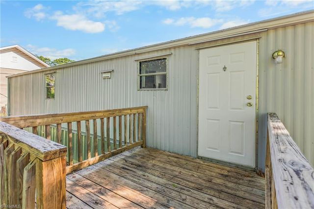 189 Sunset Drive, Thomasville, NC 27360
