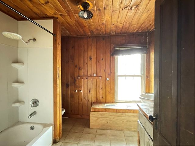 61501 State Highway 10, Stamford, NY 13788