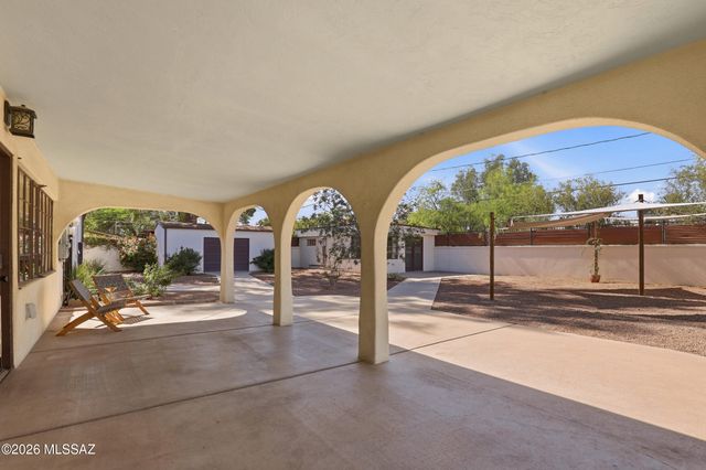 2817 E Croyden Street, Tucson, AZ 85716