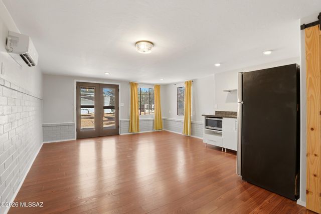 2817 E Croyden Street, Tucson, AZ 85716
