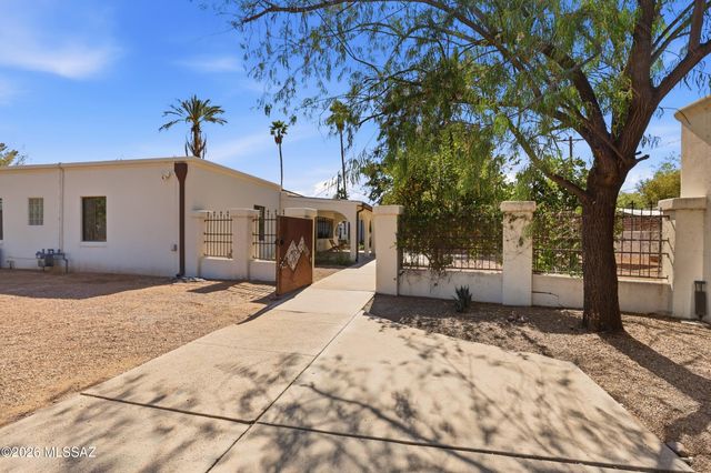 2817 E Croyden Street, Tucson, AZ 85716