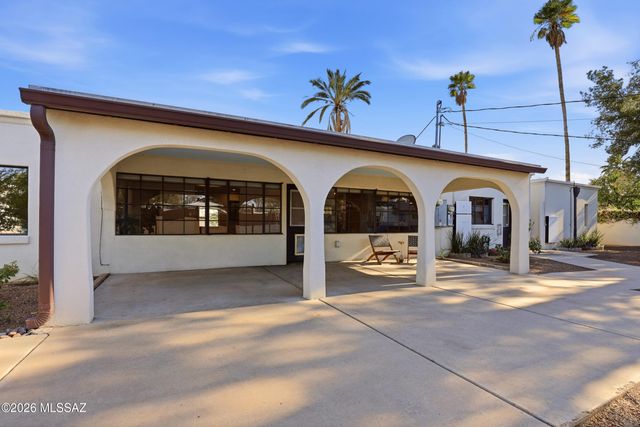 2817 E Croyden Street, Tucson, AZ 85716
