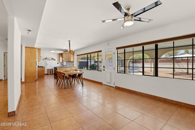 2817 E Croyden Street, Tucson, AZ 85716