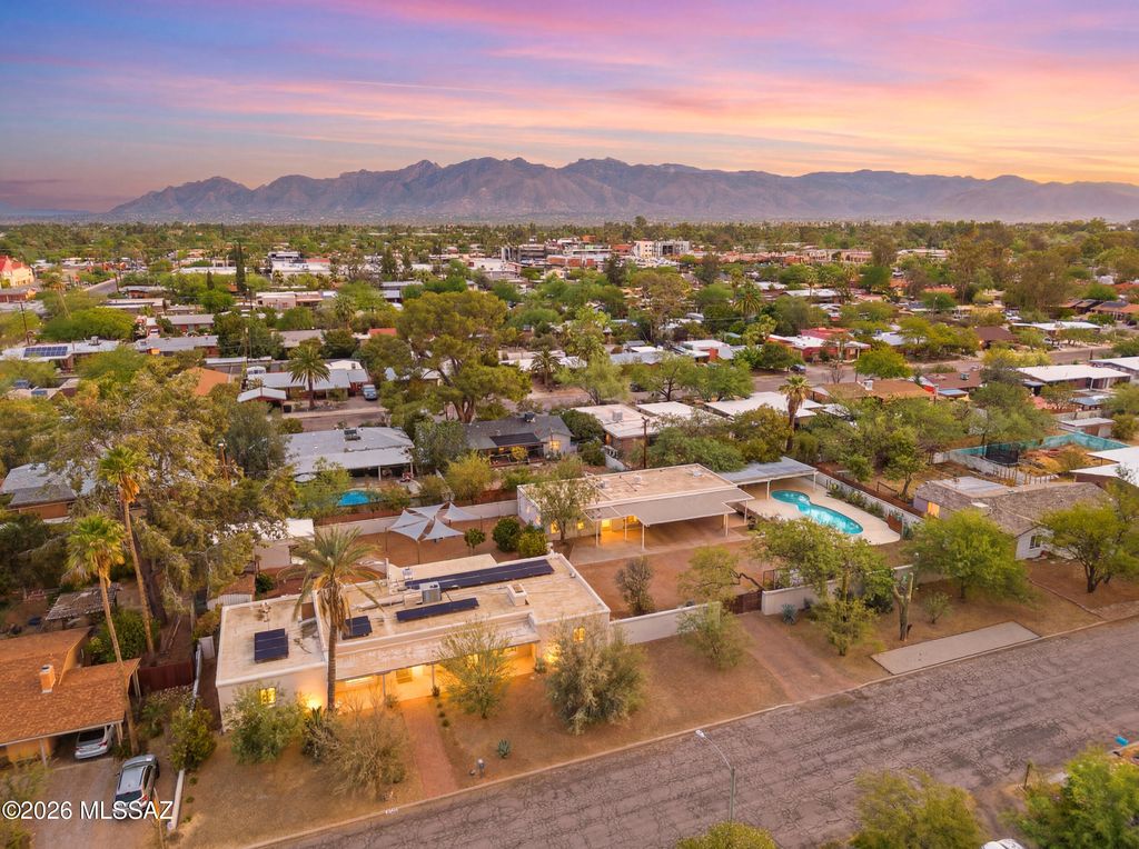 2817 E Croyden Street, Tucson, AZ 85716