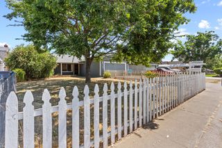 5797 Oakwood Dr, Marysville, CA 95901