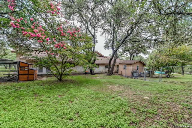 9106 SADDLE TRL, San Antonio, TX 78255