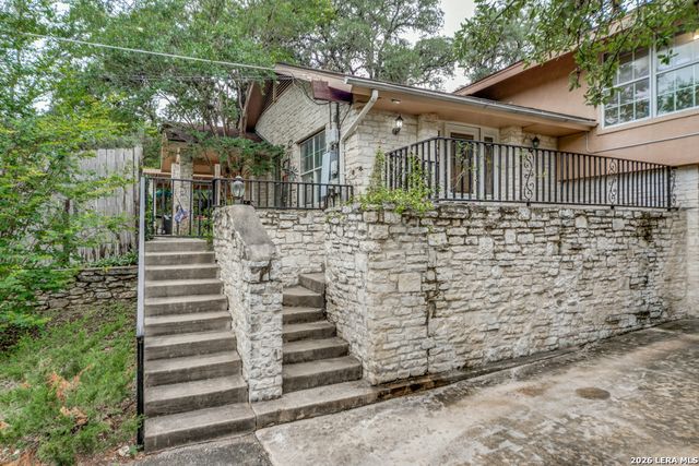 9106 SADDLE TRL, San Antonio, TX 78255