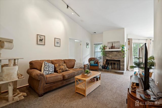 4073 Bayberry Court, South Brunswick, NJ 08852