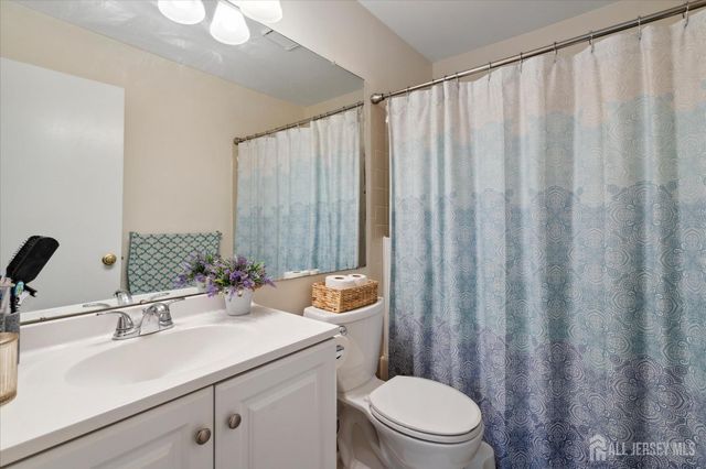 4073 Bayberry Court, South Brunswick, NJ 08852