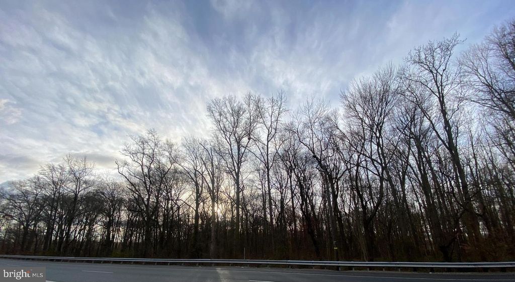 371 ROUTE 40, Penns Grove, NJ 08069