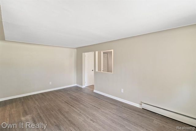 45845 Brownell Street, Utica, MI 48317