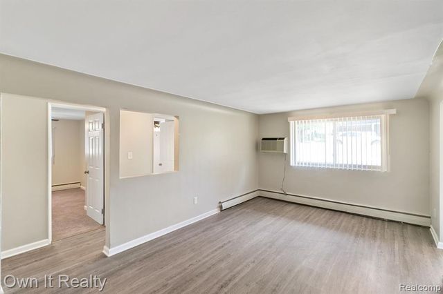 45845 Brownell Street, Utica, MI 48317