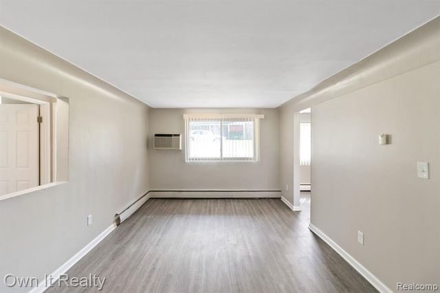 45845 Brownell Street, Utica, MI 48317