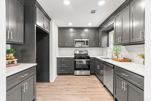 605 S Oak, Little Rock, AR 72205