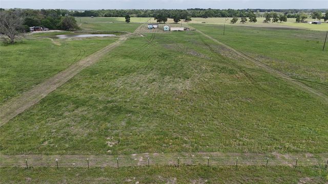 310 CR 319, Rosebud, TX 76570