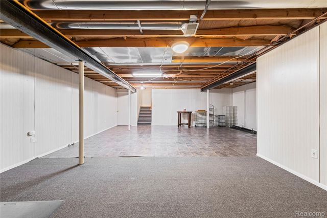 55206 Leonard Court, Shelby Charter Township, MI 48316