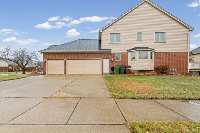 55206 Leonard Court, Shelby Charter Township, MI 48316