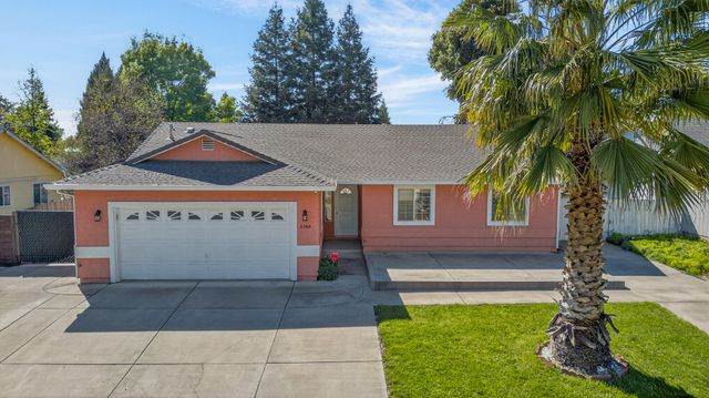 3360 Lawrence Road, Redding, CA 96002