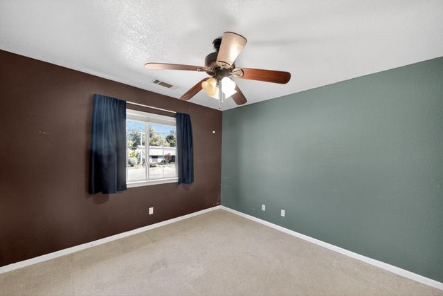 3360 Lawrence Road, Redding, CA 96002