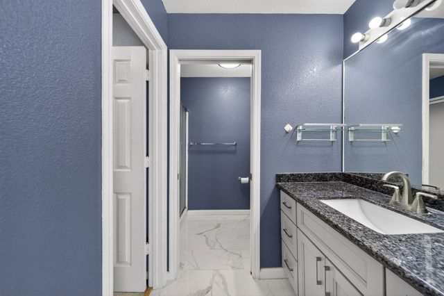 3360 Lawrence Road, Redding, CA 96002