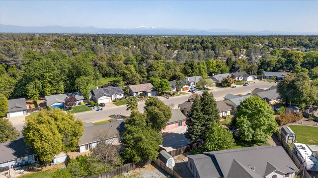 3360 Lawrence Road, Redding, CA 96002