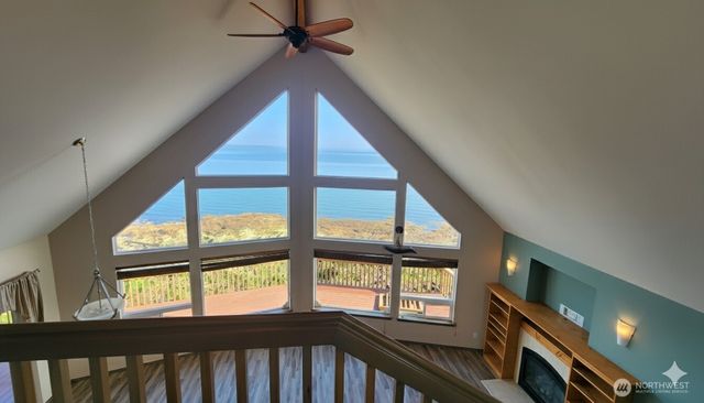 804 Duck Lake Drive NE, Ocean Shores, WA 98569