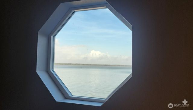 804 Duck Lake Drive NE, Ocean Shores, WA 98569