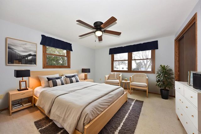 2925 N 120th STREET, Wauwatosa, WI 53222