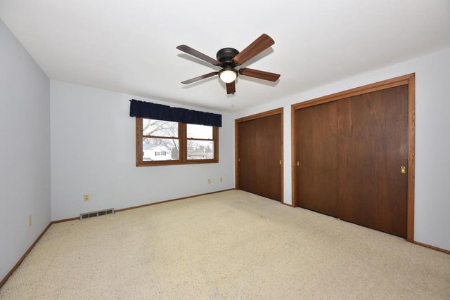 2925 N 120th STREET, Wauwatosa, WI 53222