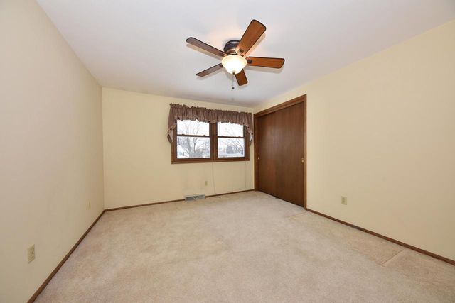 2925 N 120th STREET, Wauwatosa, WI 53222