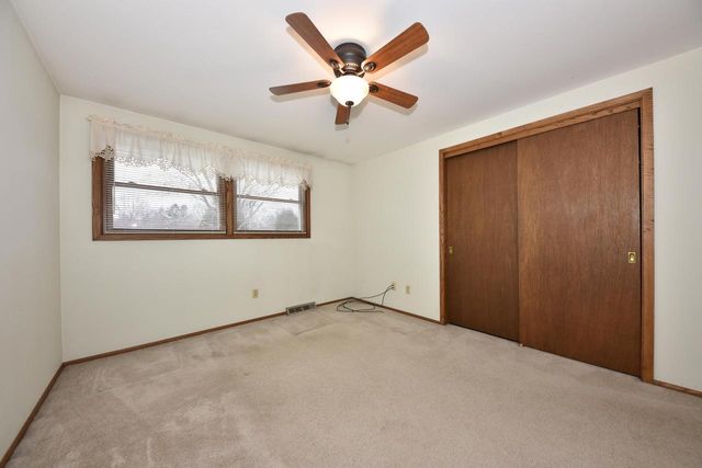 2925 N 120th STREET, Wauwatosa, WI 53222