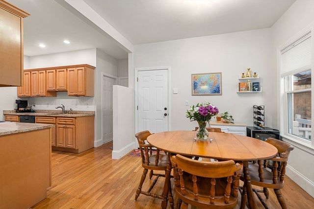 6-8 Oakland St 1, Cambridge, MA 02139