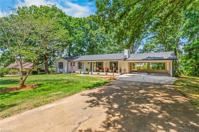 840 Marions Country Lane, Rural Hall, NC 27045