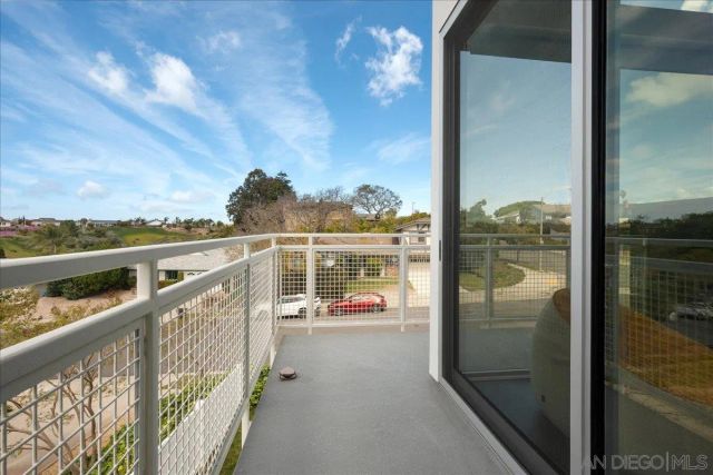 3075 Briand Ave, San Diego, CA 92122