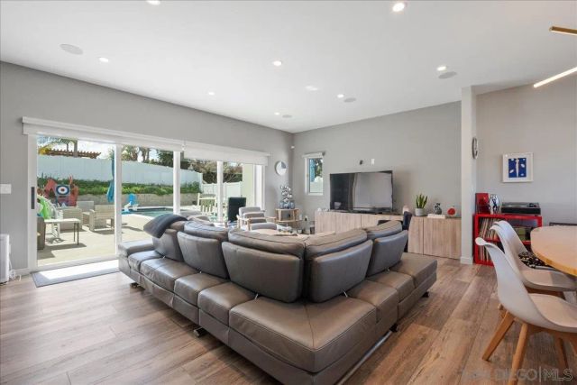 3075 Briand Ave, San Diego, CA 92122