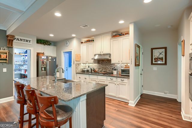9 Lake Sydney Drive, Dawsonville, GA 30534