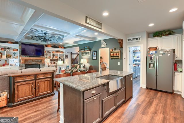 9 Lake Sydney Drive, Dawsonville, GA 30534