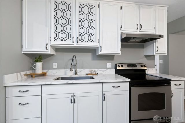 2925 S Tecumseh Road, Springfield, OH 45502