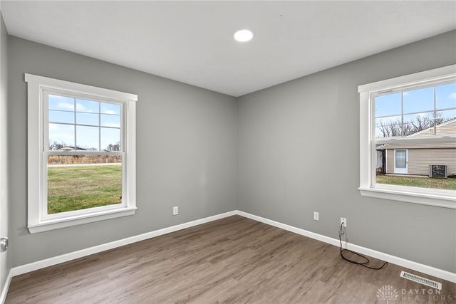 2925 S Tecumseh Road, Springfield, OH 45502