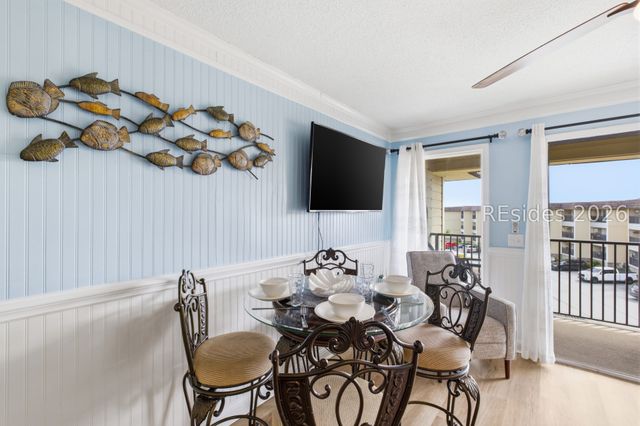 40 Folly Field Rd Apt B355, Hilton Head Island, SC 29928