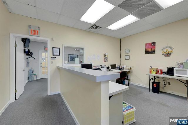1033 Clifton Avenue 211, Clifton, NJ 07013