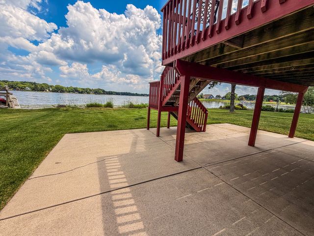 1682 Candlewick Drive SW, Poplar Grove, IL 61065