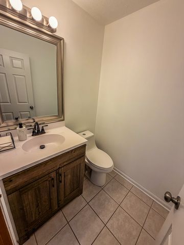 1682 Candlewick Drive SW, Poplar Grove, IL 61065