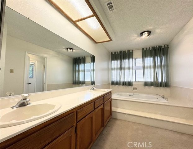 208 Deborah Court, Riverside, CA 92507