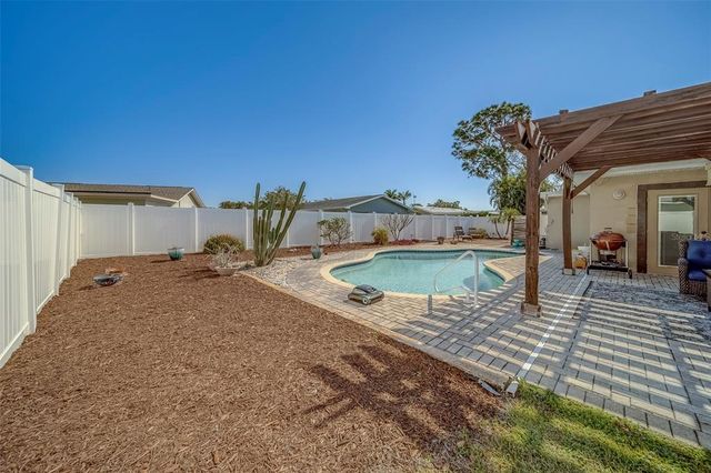 13057 89TH AVENUE, Seminole, FL 33776