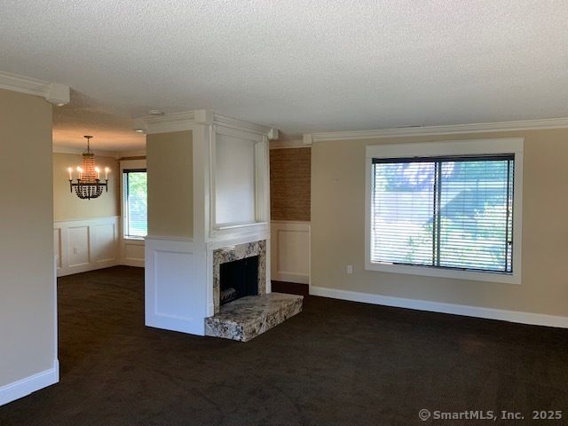 27 Canterbury Lane 27, Avon, CT 06001