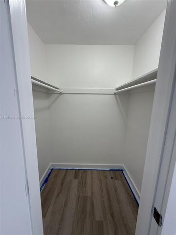 7251 SW 82nd St 15, Miami, FL 33143