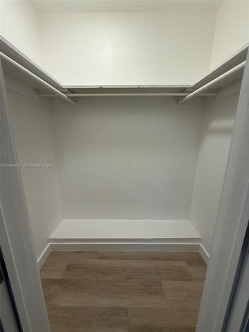 7251 SW 82nd St 15, Miami, FL 33143