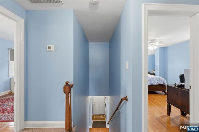 27 Beveridge Street, Teaneck, NJ 07666