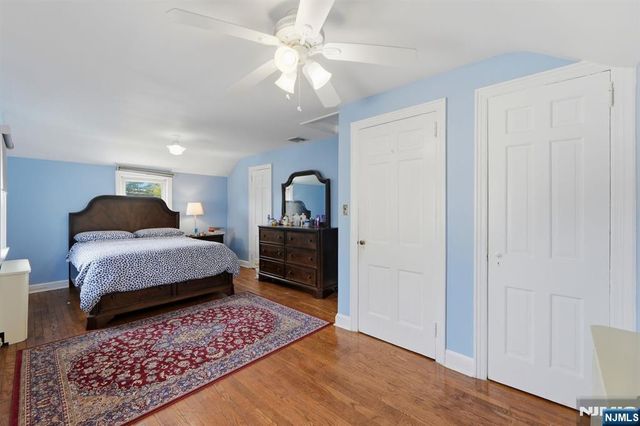 27 Beveridge Street, Teaneck, NJ 07666